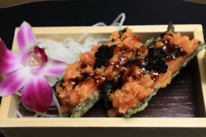 Nori taco in wooden box
